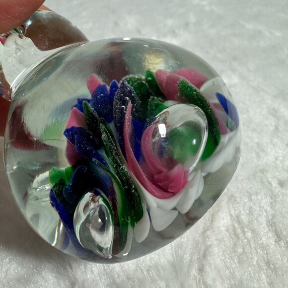 Handcrafted Joe St. Clair Art Glass Bird Figurine With Multicolored Swirls - Picture 4 of 8